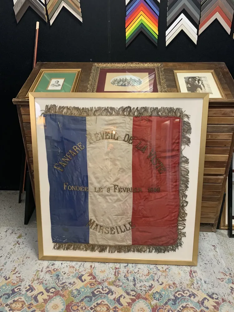 encadrement textile à Aubagne